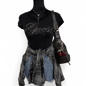 Black Guess rhinestone logo tee